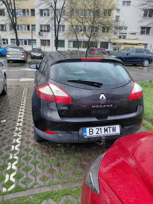 Vand renault megane 3 1.9 dci