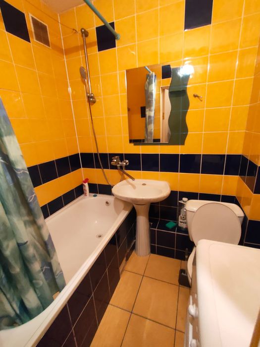 1 ком Достык Молл, Драмтеатр,.120+