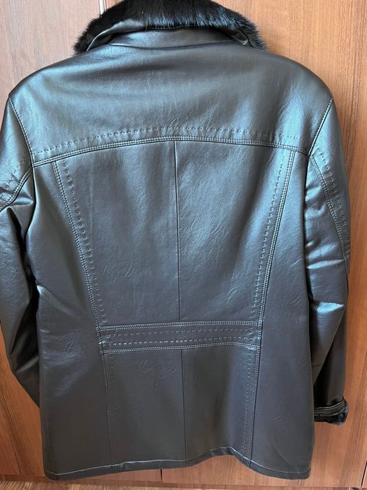 Поодам дубленку мужскую