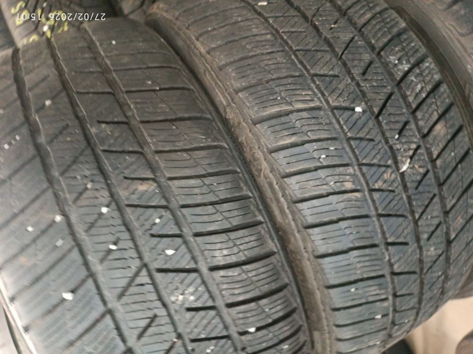 2бр.зимни гуми 215/40/17 Barum