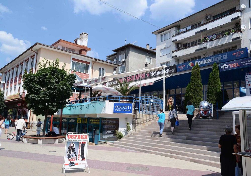 Продава се Заведение в Смолян, Нов център - 578 кв.м за 1194 €/кв.м - Снимка #6