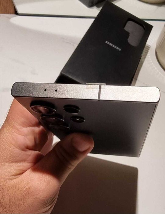 Vand Samsung S24 Ultra 5G 12GB, cu garantie, NOU, doar in Bucuresti