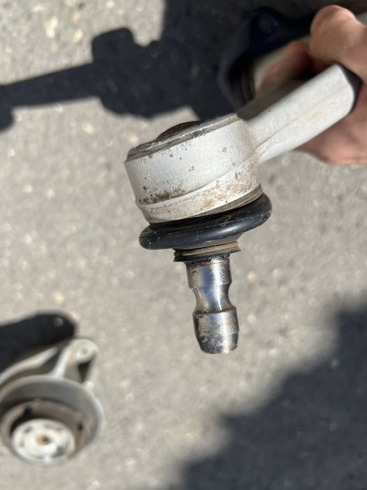 Верхний рычаг Мерседес W140 левый