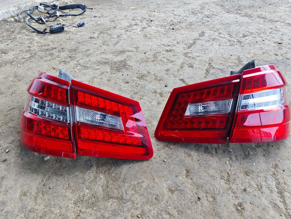 Комплект Стоп Mercedes W212 Комби Е класа Стопове с диоден мигач