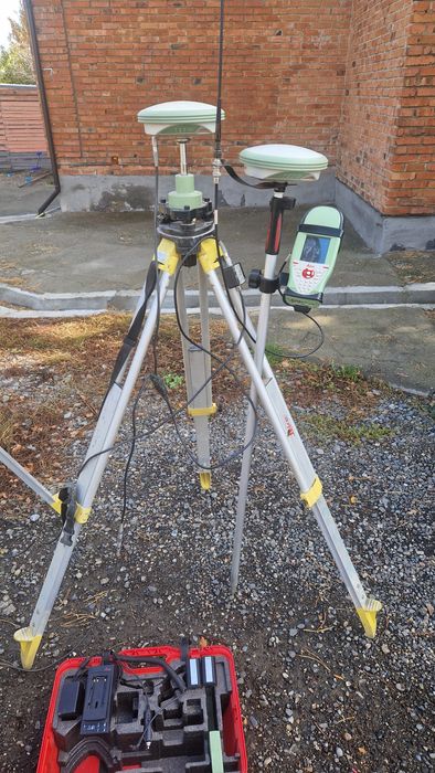 Leica GPS 08 в хорошем состоянии.