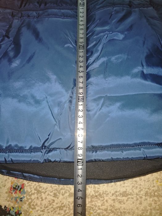 Geaca Asics barbati S/M pret fix