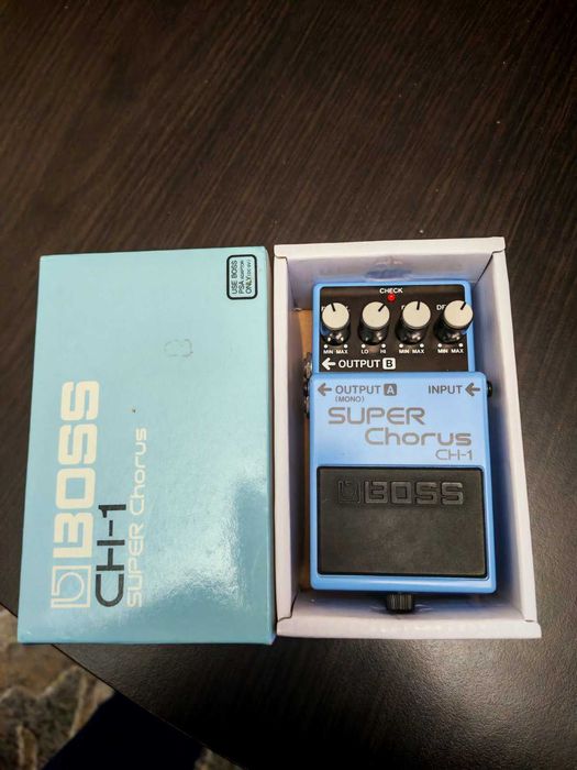Китарен ефект Boss CH-1