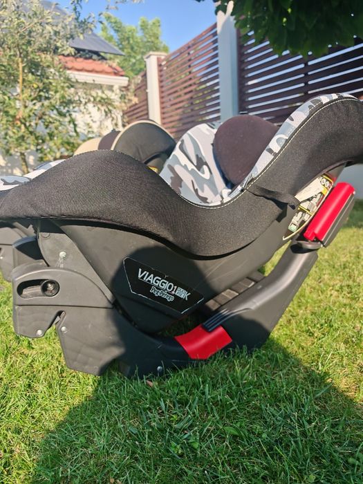 Vând 2 scaune auto Peg Perego + 2 baze Isofix