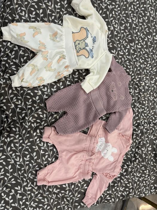 Ромпари и комплектчета за бебе