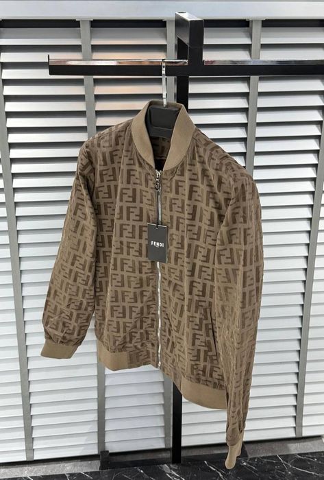 Oferta!! Geaca barbati. Model foarte rar. Toate mărimile. Calitate lux