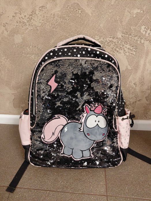 Ученическа раница за момиче