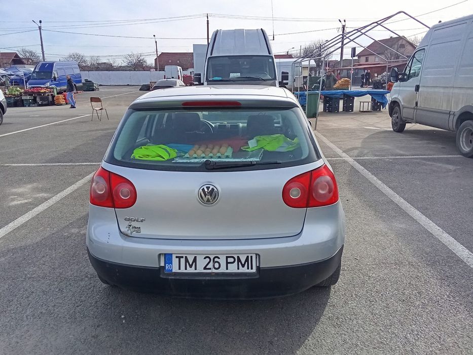 Vand golf 5 utilizat an 2005 timisoara