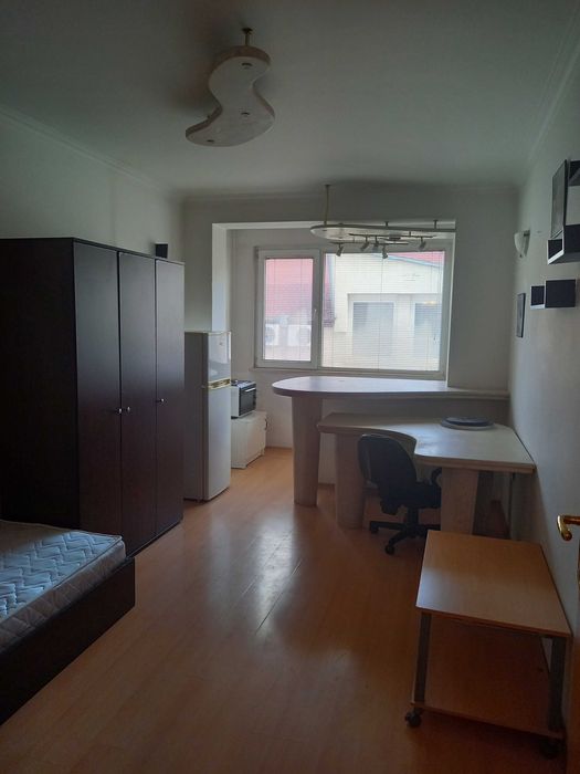 Боксониера от собственик-650 лв.