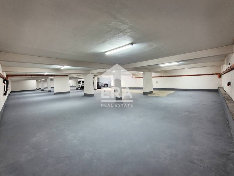 Промишлено помещение в източна индустриална зона