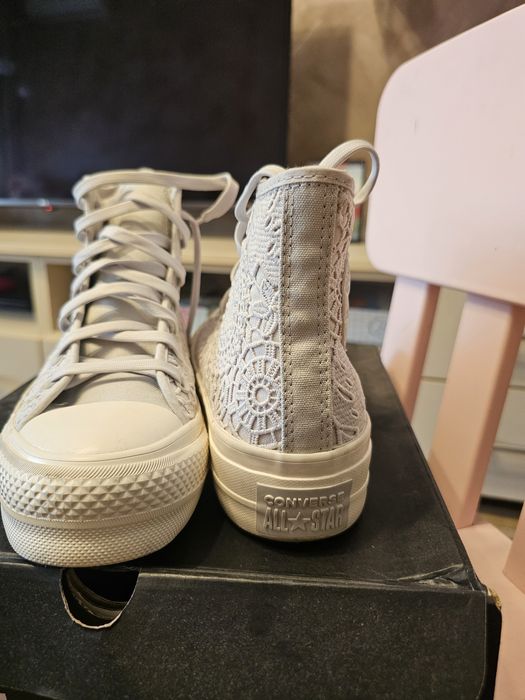 Teniși Converse tip gheată măsura 37.5