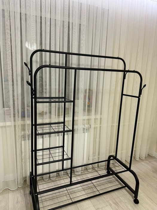 Вешалка напольная