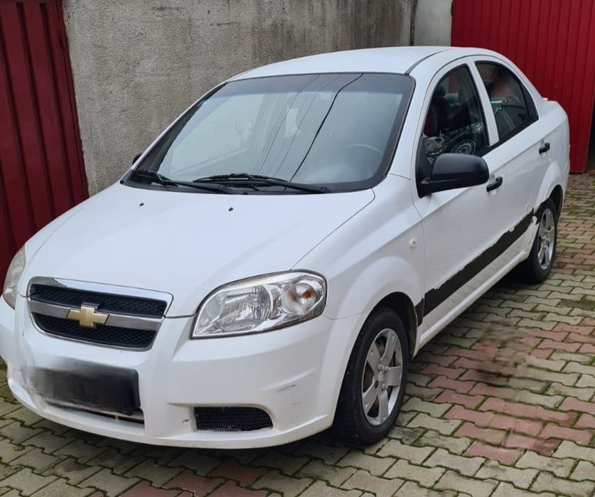 Vând autoturism Chevrolet Aveo