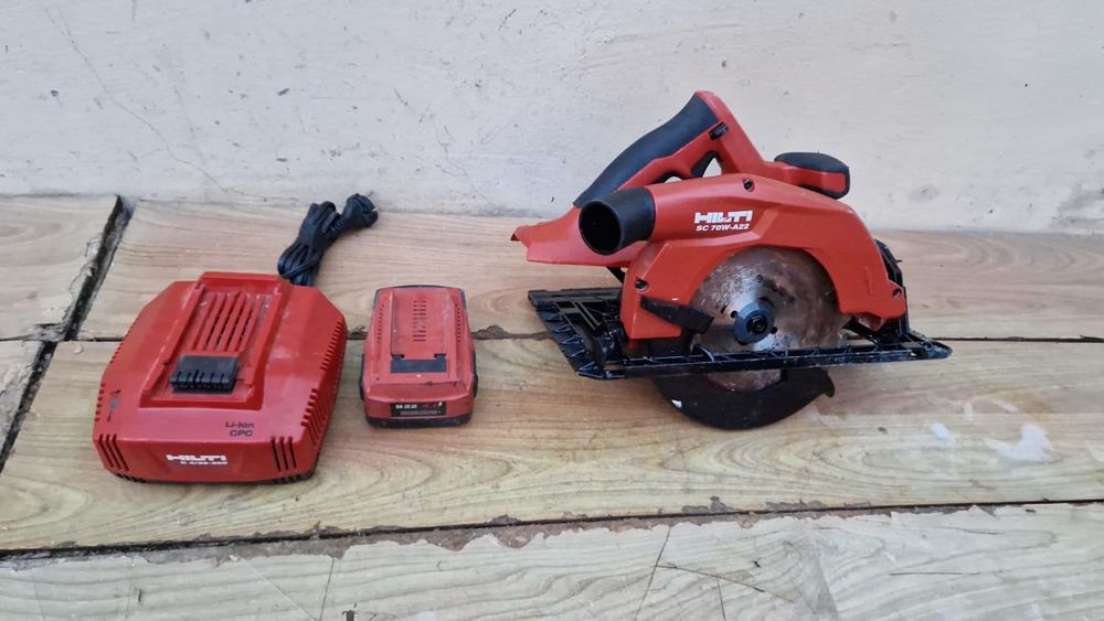 Fierăstrău circular Hilti SC 70W - A22