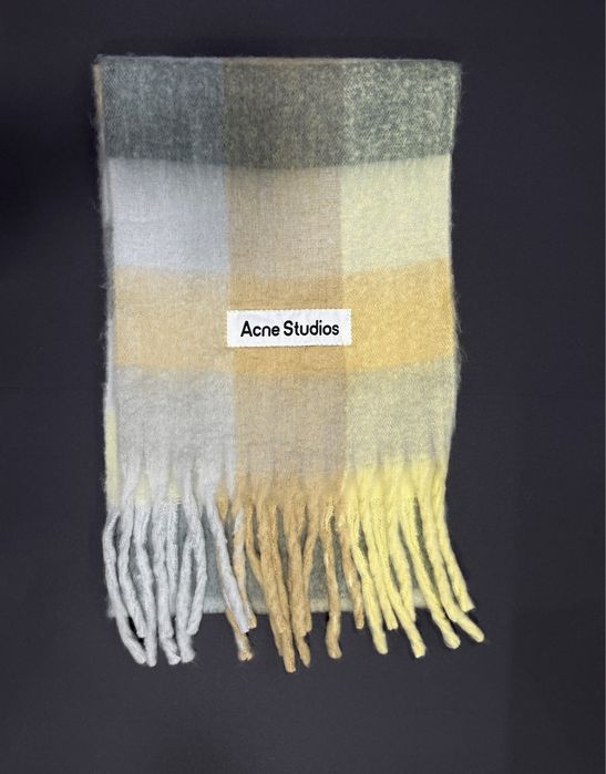 Шал Acne Studios