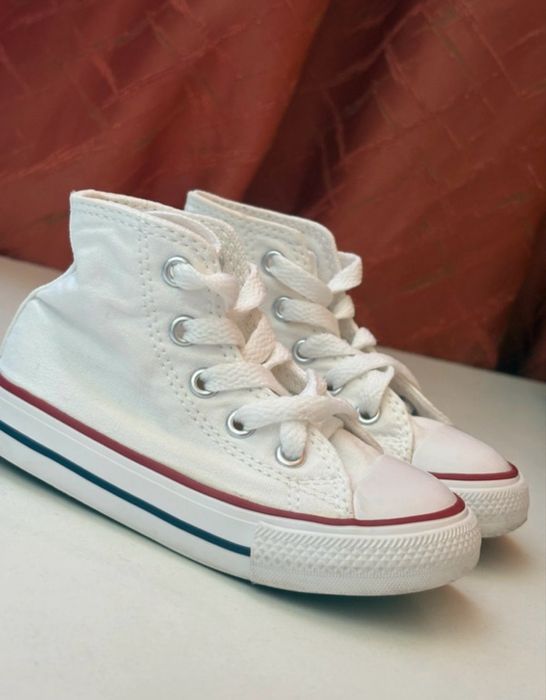 Tenesi converse copii