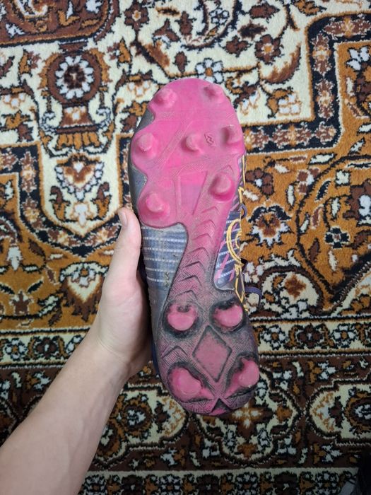 Футбольные бутсы