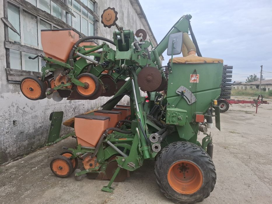 Vând semănătoare Amazone ED 602 K