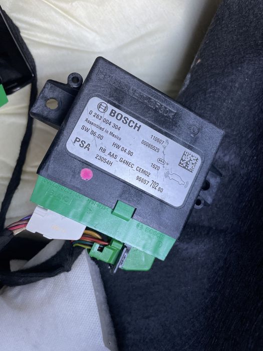 Calculator modul senzori parcare 966570280 Peugeot 508
