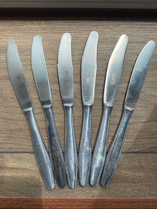 Продавам сервизни ножчета от соца на габровската фирма "Петко Денев"