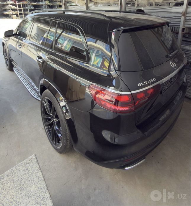 Mercedes-Benz GLS 450 год 2024