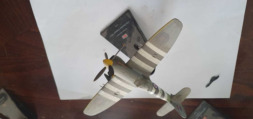 колекция от самолети и хеликоптери