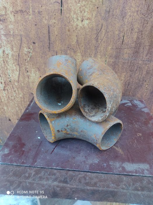 Продам отводы стальные
