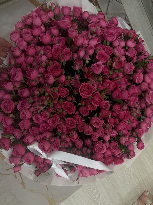 Гүл кустовые розы 55 ветка