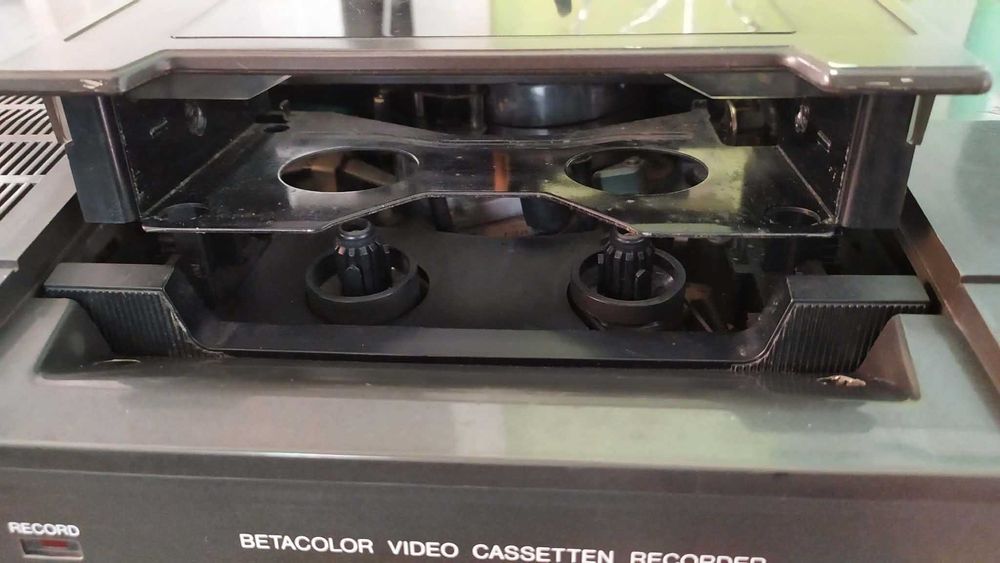 ВИДЕО (Втора обява с друг модел) Betamax ОТ ЕДНО ВРЕМЕ в много добро състояние
