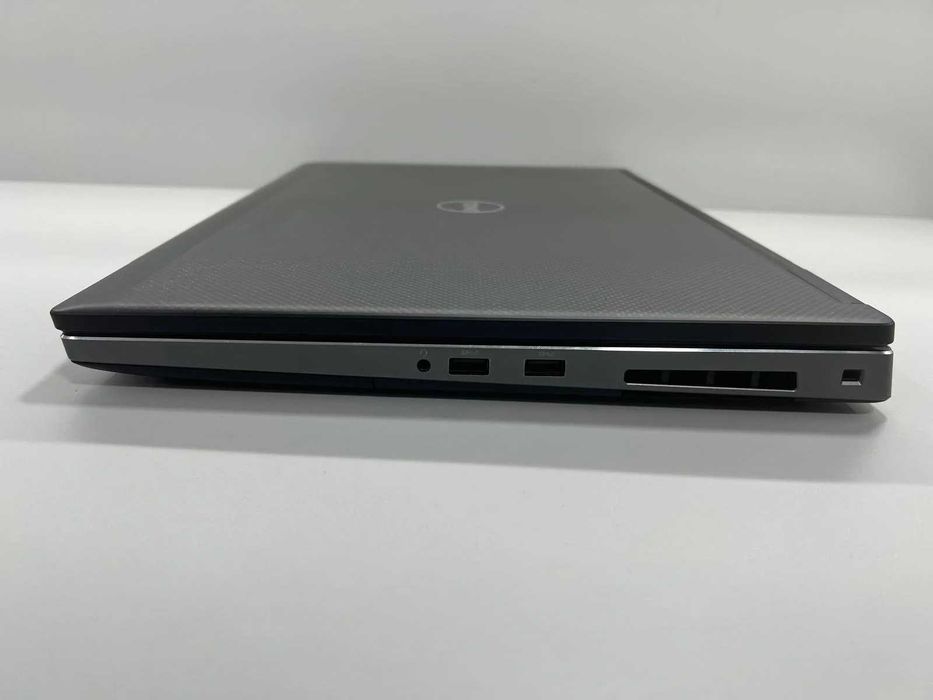 Laptop/Workstation Dell Precision 7730 i7 64GB RAM QUADRO P5200 16gb