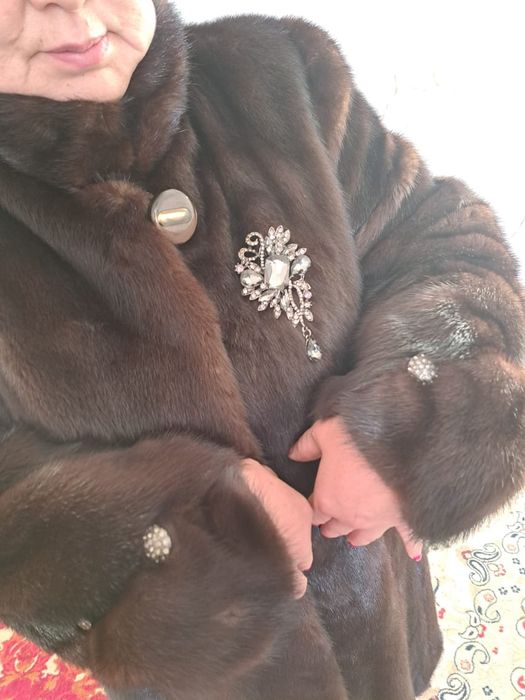 Норковая шуба новая