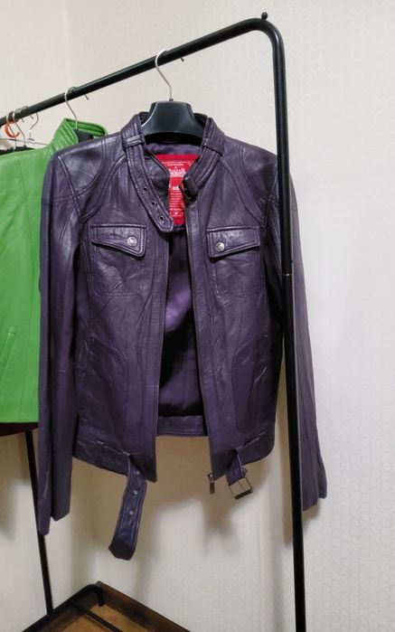 Продам кожаные куртки