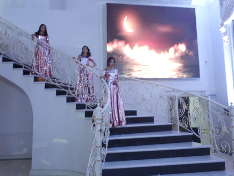 Тамада на трёх языках