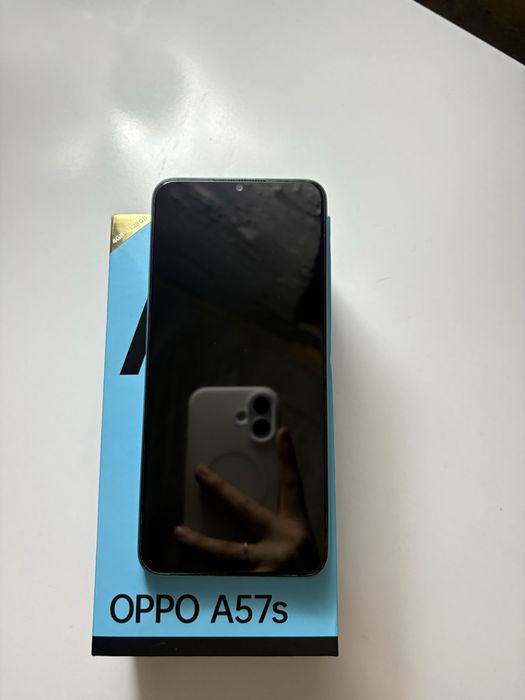 Продам или обменяю Oppo A57s 128гб