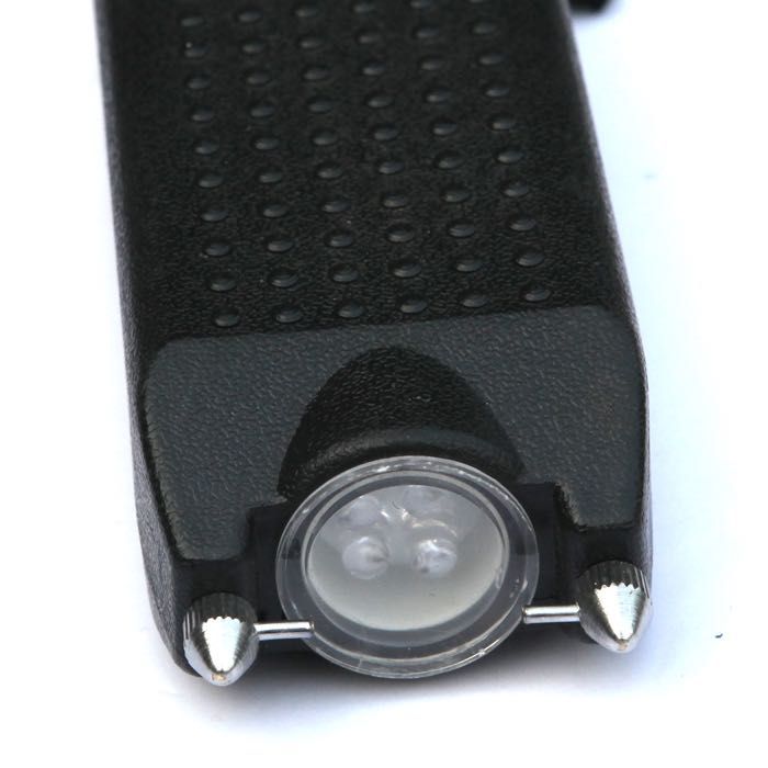 Мощен полицейски електрошок с LED фенер и силна сирена аларма