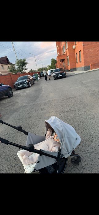 Продам коляску Anex air z