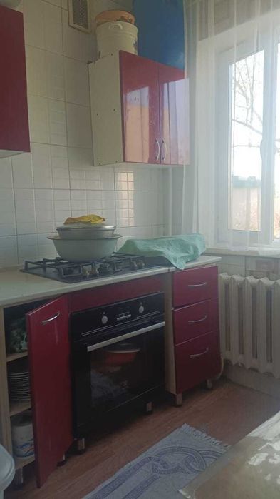 Продается квартира 3 комнатная