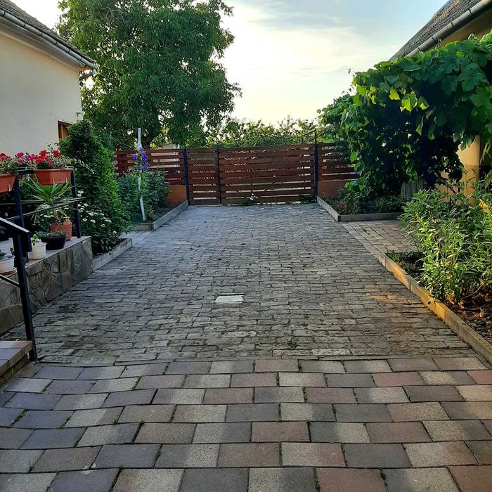 Casa de vânzare in Comuna Cenad, județul Timiș