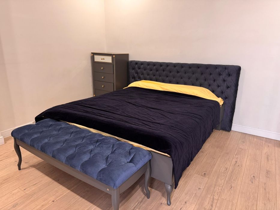 Продам спальный гарнитур