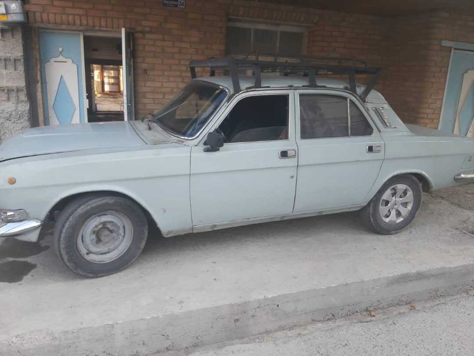 Волга мошинаси сотилади