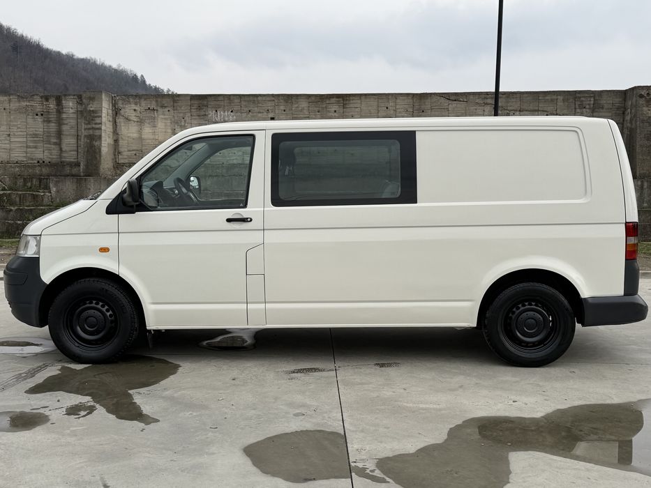 Volkswagen VW Transporter T5 / 1.9 TDI / 105 CP / Lung / 6 locuri / AC