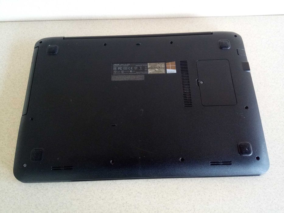 Elemente Asus R556L X555L F555L R511L X554L F554L