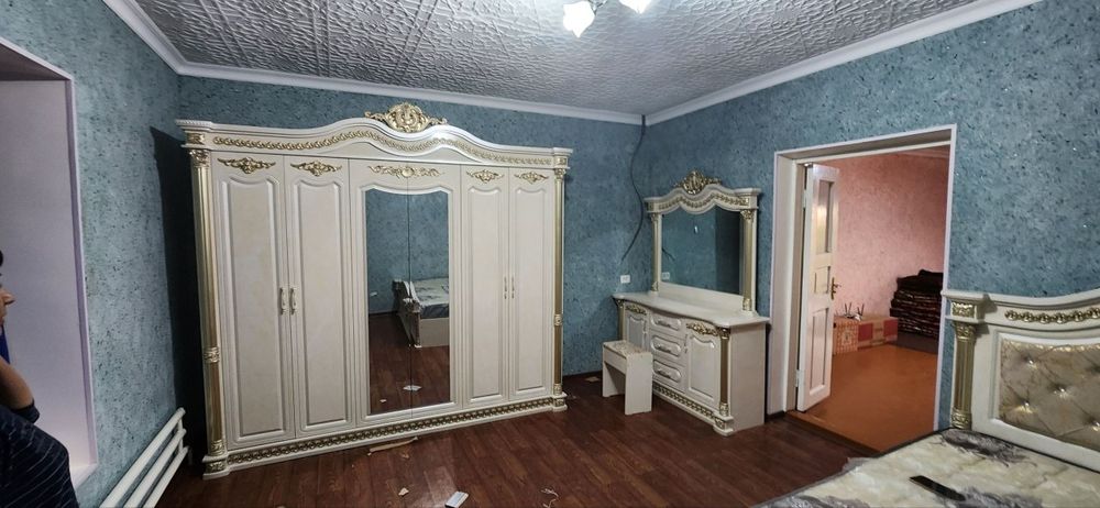 Барча турдаги мебельлар арзон ва сифатли гарантия бор