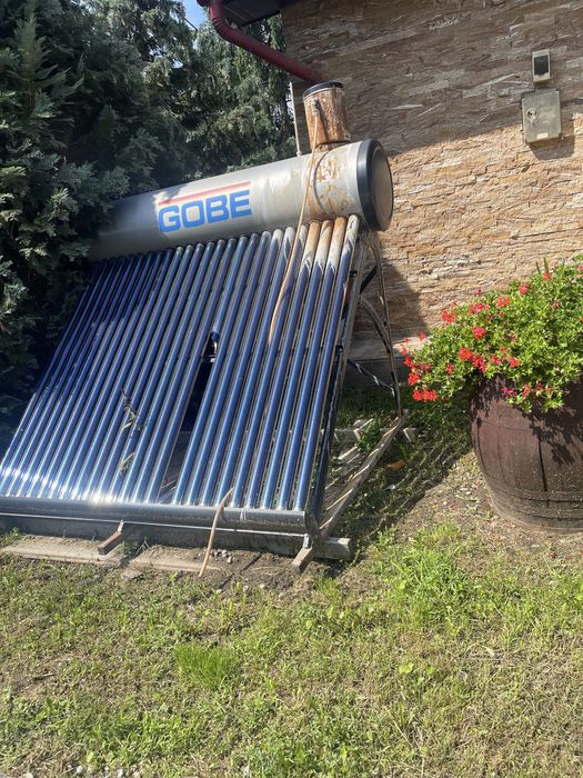 De vânzare încălzitor de apă marca Gobe.