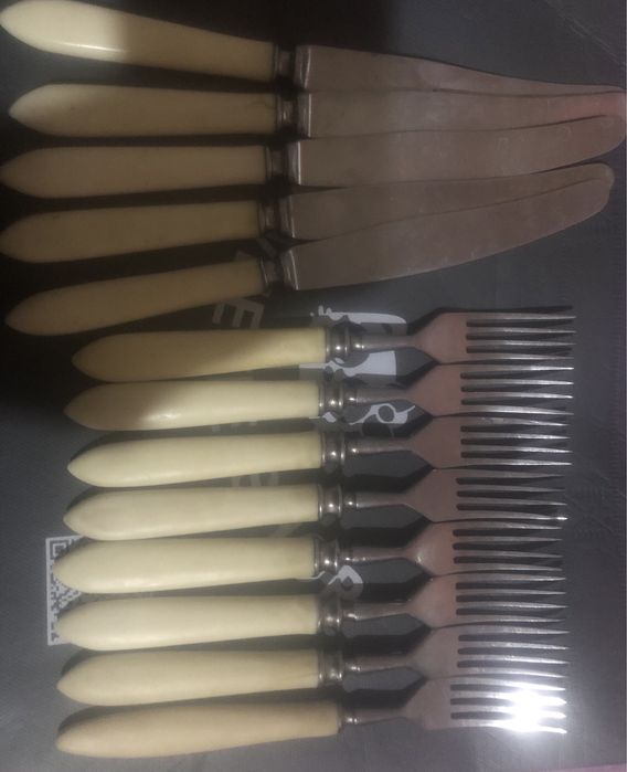 Продам ножи и вилки