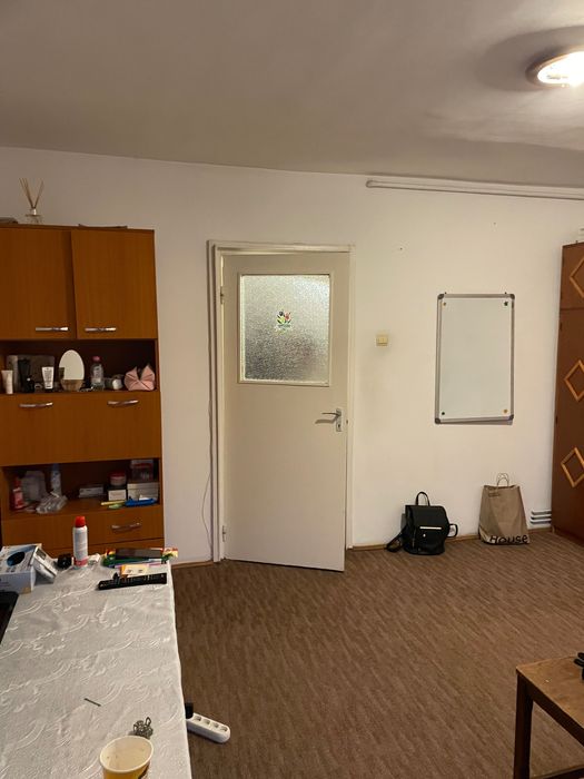 Apartament cu o cameră de închiriat lângă UMFST în 7 noiembrie